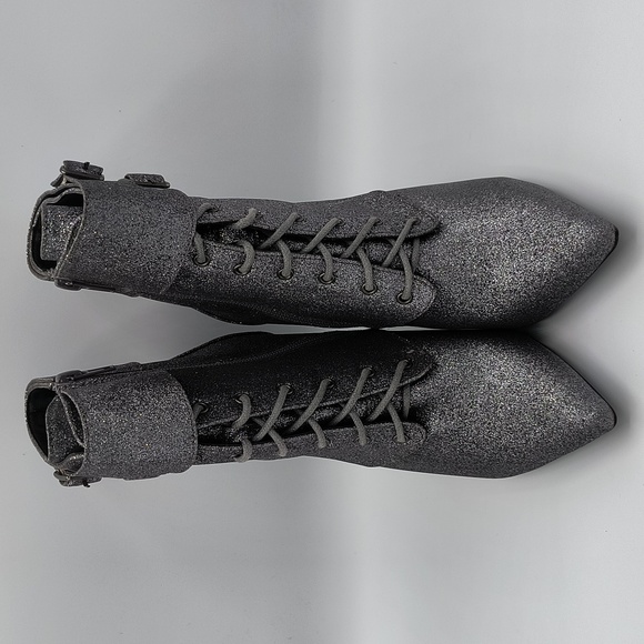 NWOT Charlotte Russe Silver Sparkle High Heel Boots - Picture 2 of 5